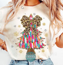 Load image into Gallery viewer, Leopard Print Christmas